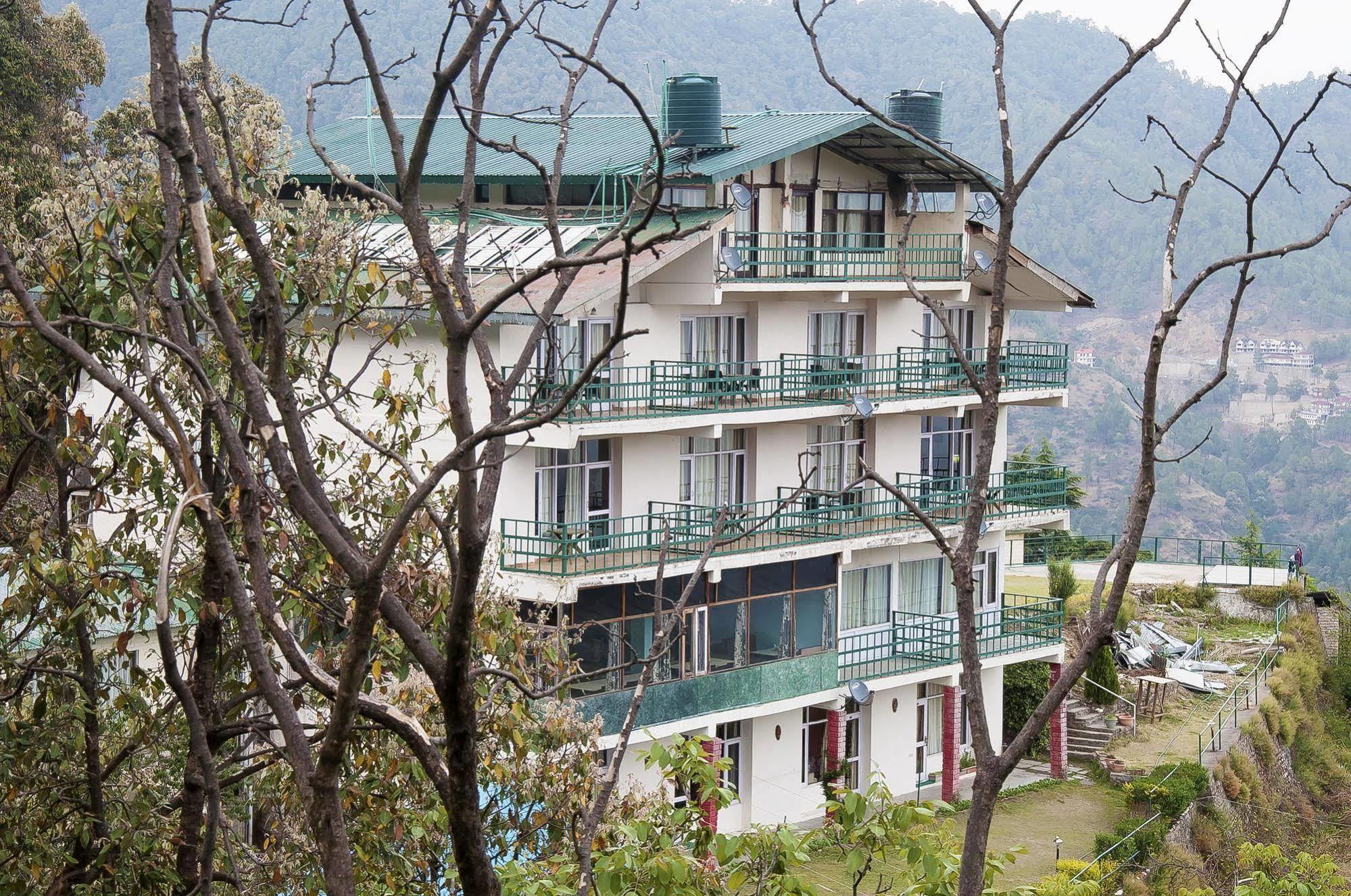 Natureraga Fernhill Resort Chail Eksteriør bilde